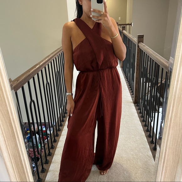 HALTER NECK JUMPSUIT WITH TIE - Picture 2 of 4